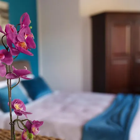 La Dolce Bed & Breakfast